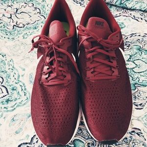 Nike zoom mens running shoes Sz 18 pegasus 35